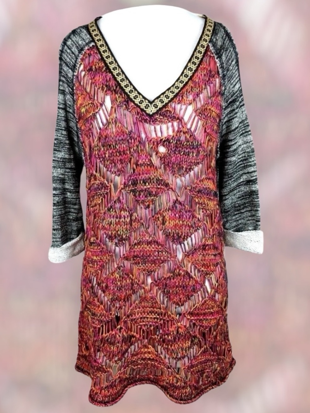 gimmicks by BKE Women’s Cold Shoulder Sweater - Size Large